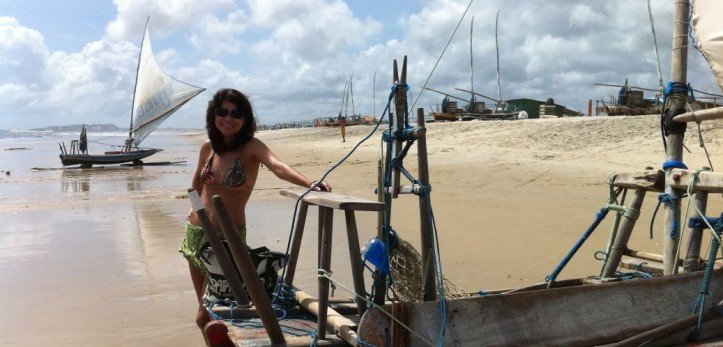 Areia e jangada na Prainha, Ceará