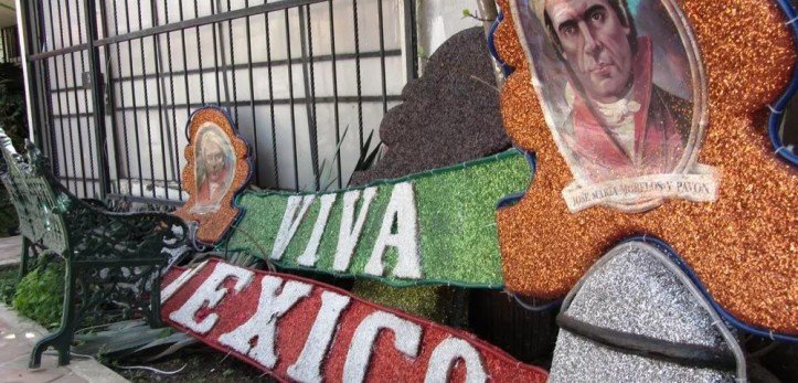 Luta livre na Cidade do México: Um programa super divertido