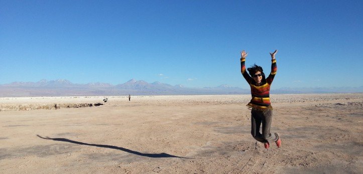 Dando pulos de alegria no deserto do Atacama