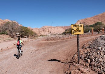 Pedalando no deserto do Atacama